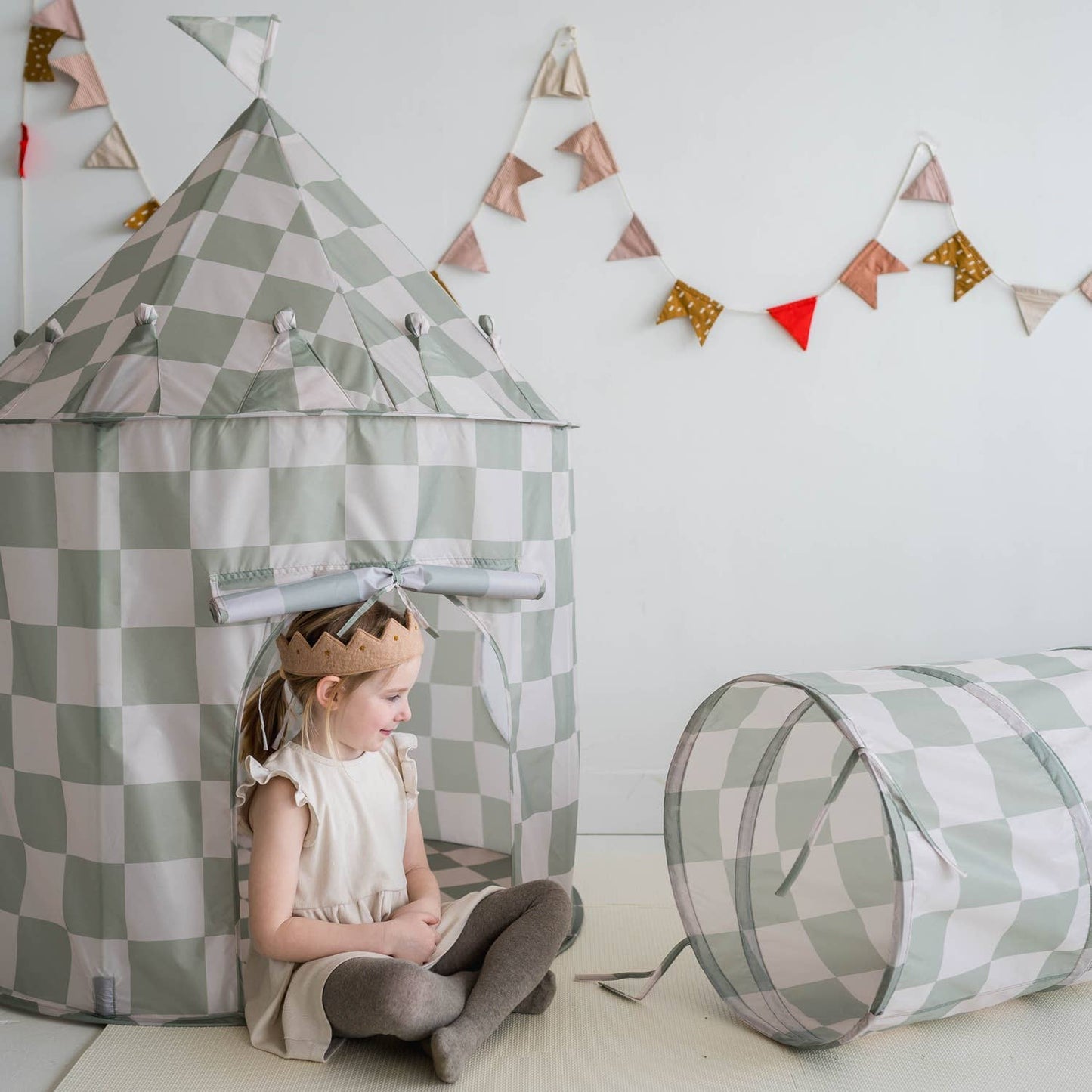 Recycled Fabric Play Tent Castle - Prints: Checkerboard Green