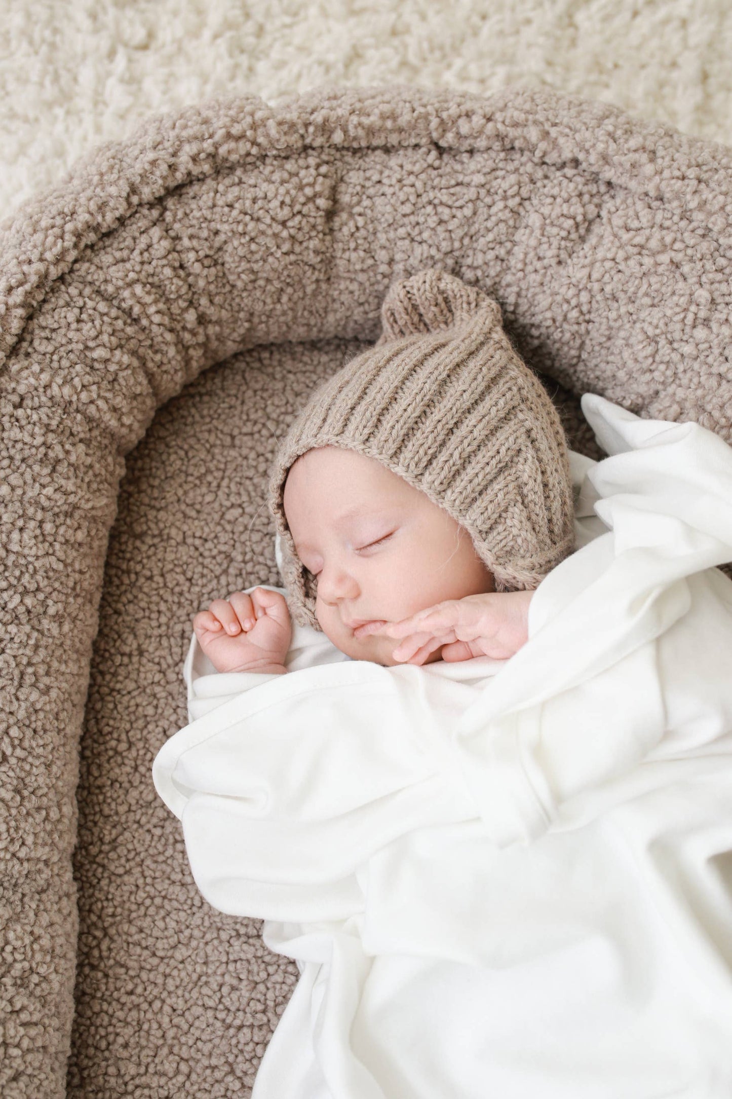 All Teddy babynest - 2 colors babyly: All teddy taupe