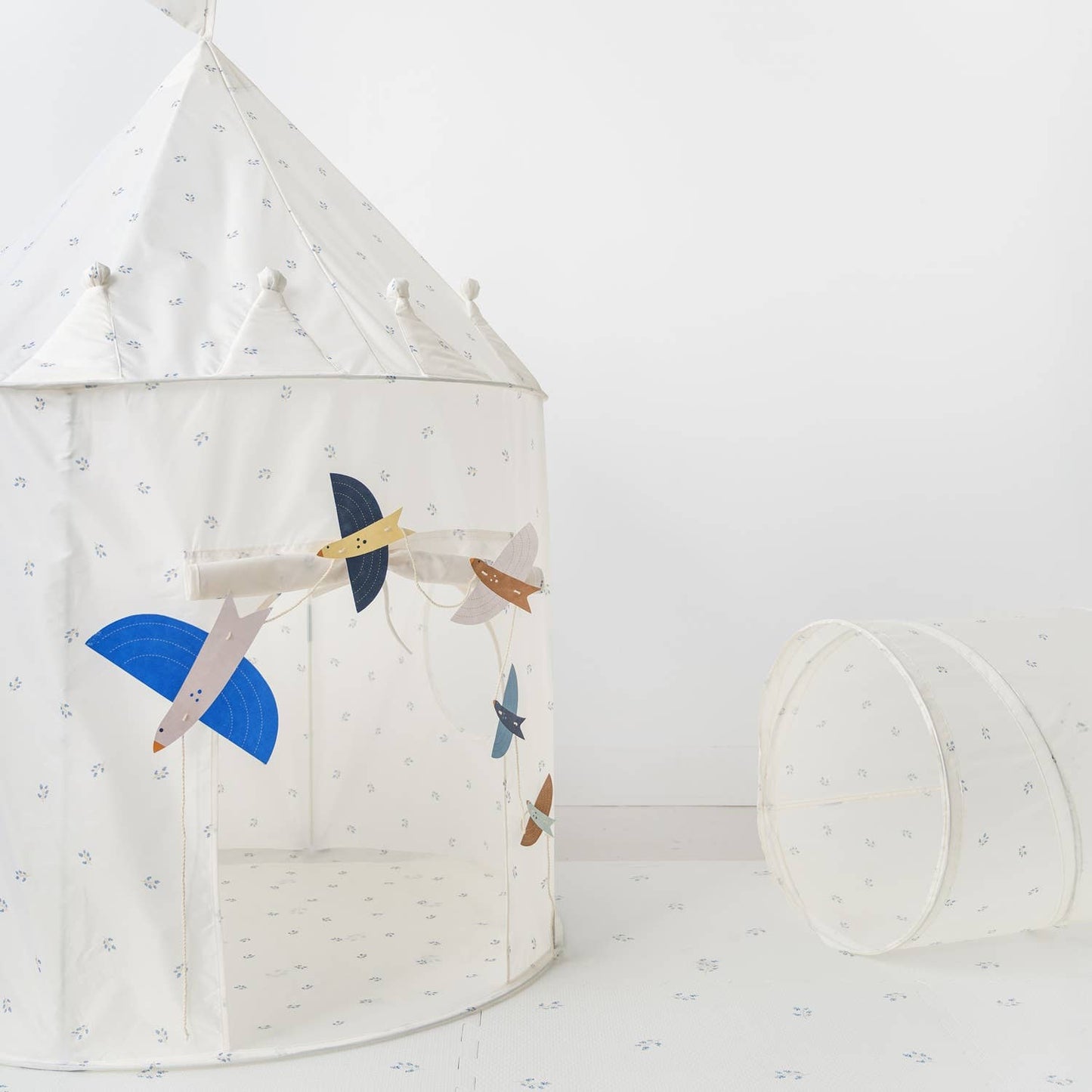 Play Tunnel with Eco-Friendly Recycled Fabric: Checkerboard Beige
